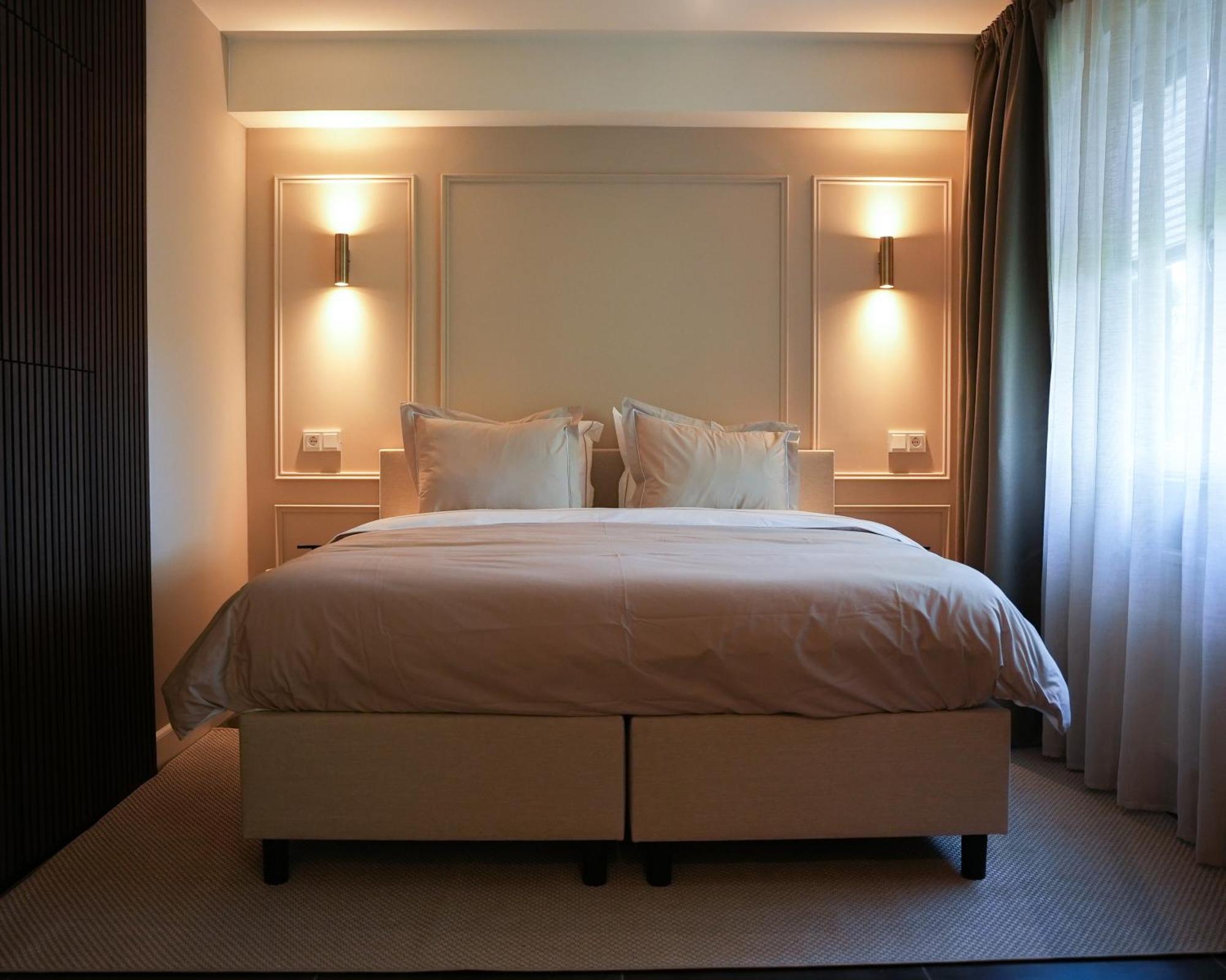 The Lodge Bed & Wellness Oisterwijk Sauna, Jacuzzi, Luxury Moergestel Exteriör bild
