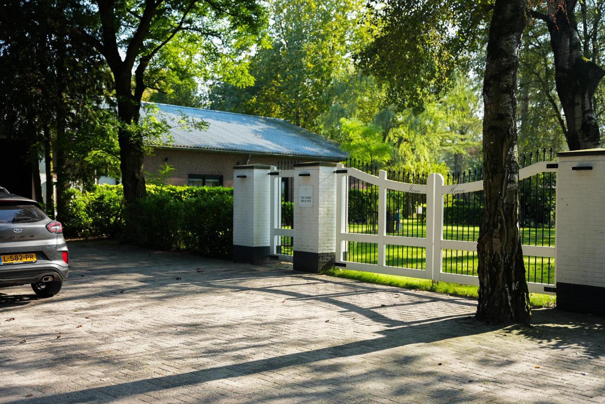 The Lodge Bed & Wellness Oisterwijk Sauna, Jacuzzi, Luxury Moergestel Exteriör bild