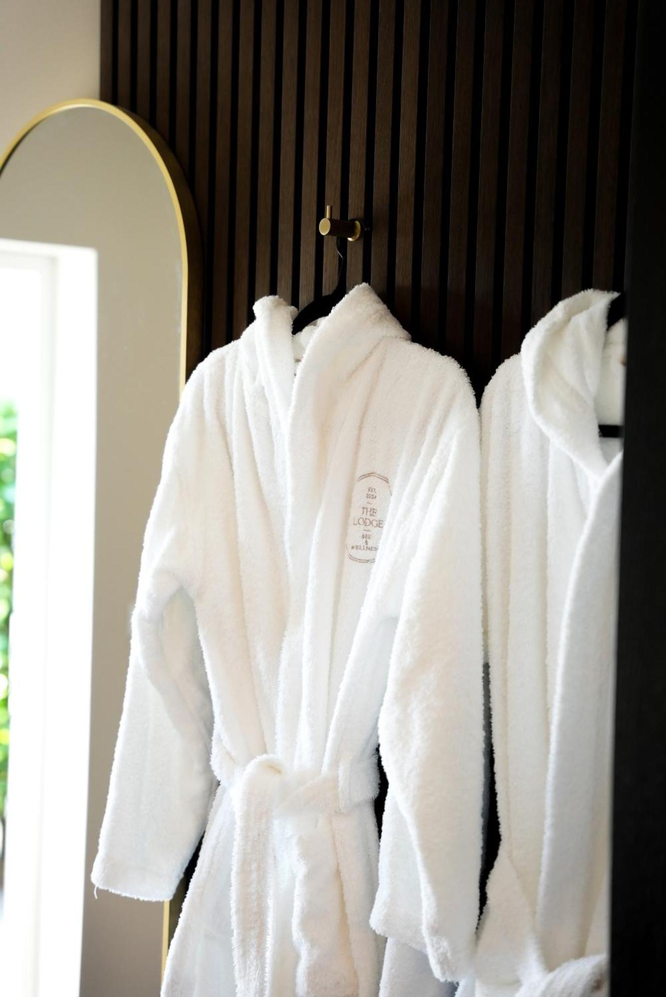 The Lodge Bed & Wellness Oisterwijk Sauna, Jacuzzi, Luxury Moergestel Exteriör bild